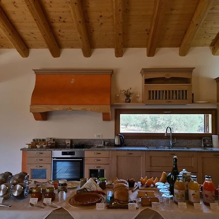 Agriturismo Corte Degli Ulivi Capoterra Buitenkant foto