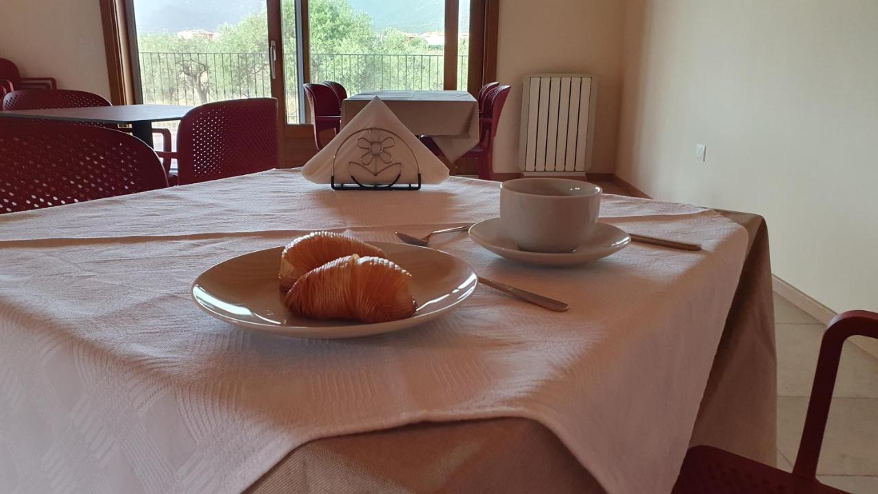Agriturismo Corte Degli Ulivi Capoterra Buitenkant foto
