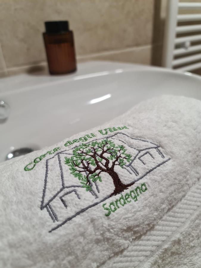 Agriturismo Corte Degli Ulivi Capoterra Buitenkant foto