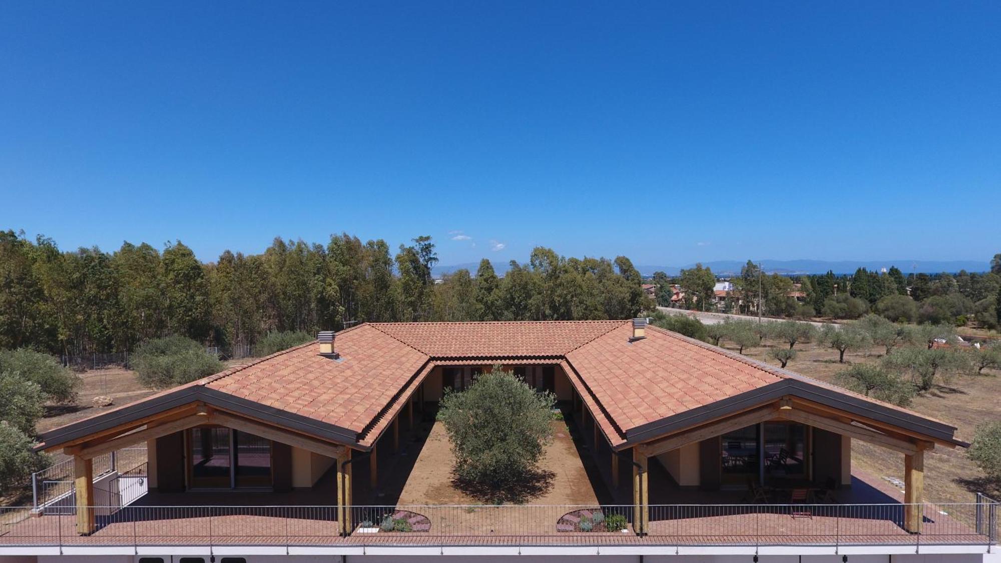Agriturismo Corte Degli Ulivi Capoterra Buitenkant foto
