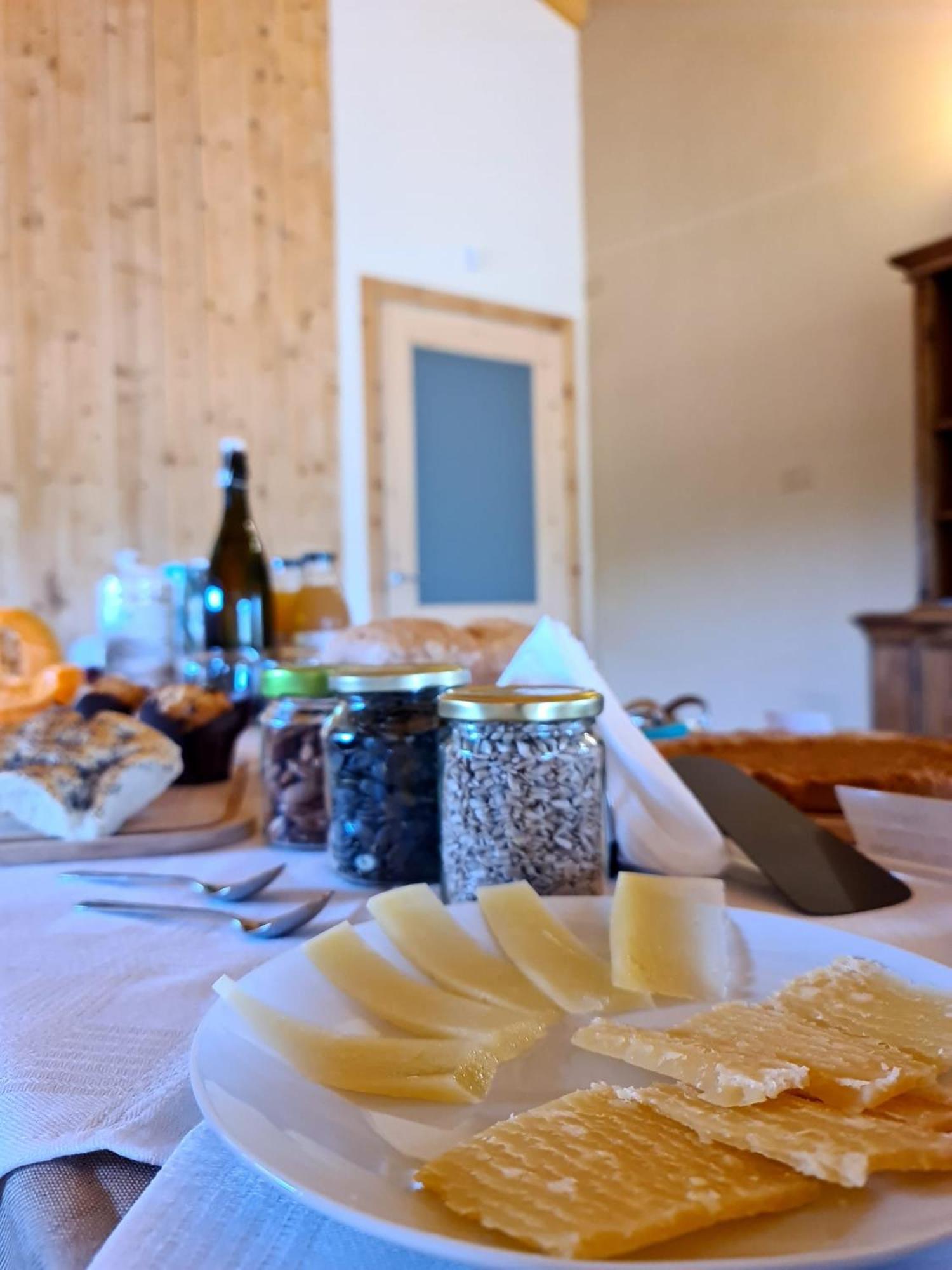 Agriturismo Corte Degli Ulivi Capoterra Buitenkant foto