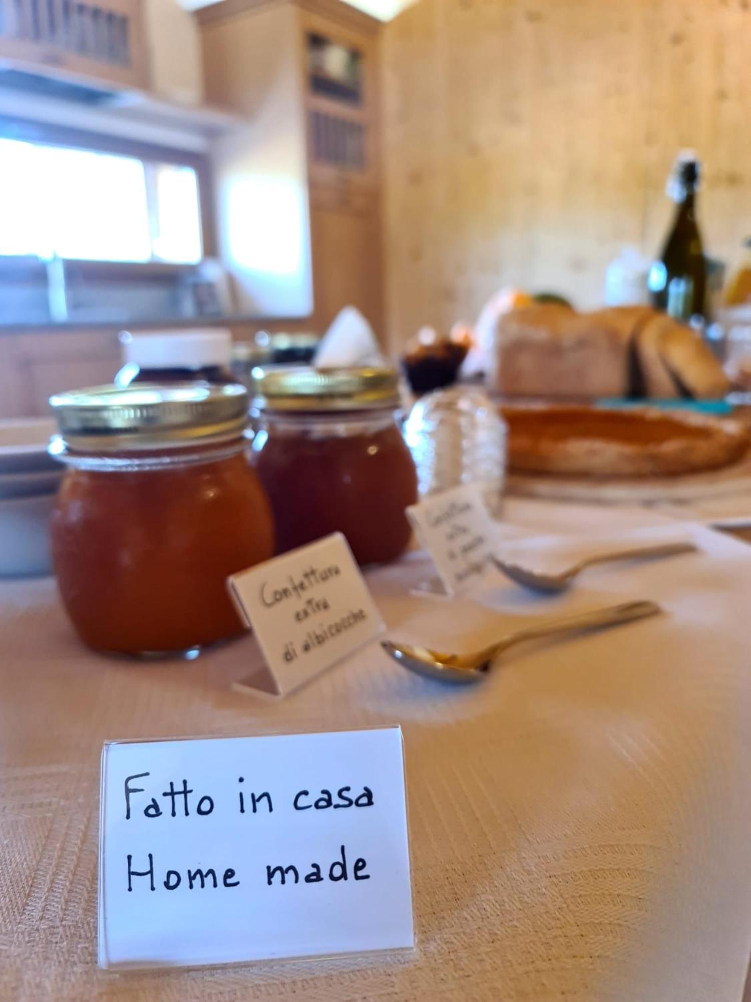 Agriturismo Corte Degli Ulivi Capoterra Buitenkant foto